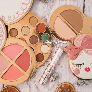 ☃️Too Faced Let It Snow, Girl! Limited Edition Set☃️